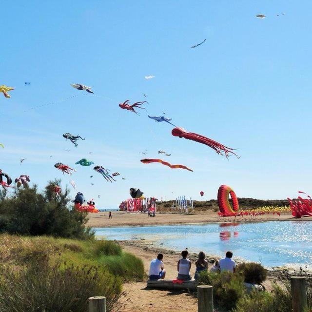 Un Coin De Campagne A 4Km De La Mer Pour 4 A 6 Personnes Portiragnes Bagian luar foto